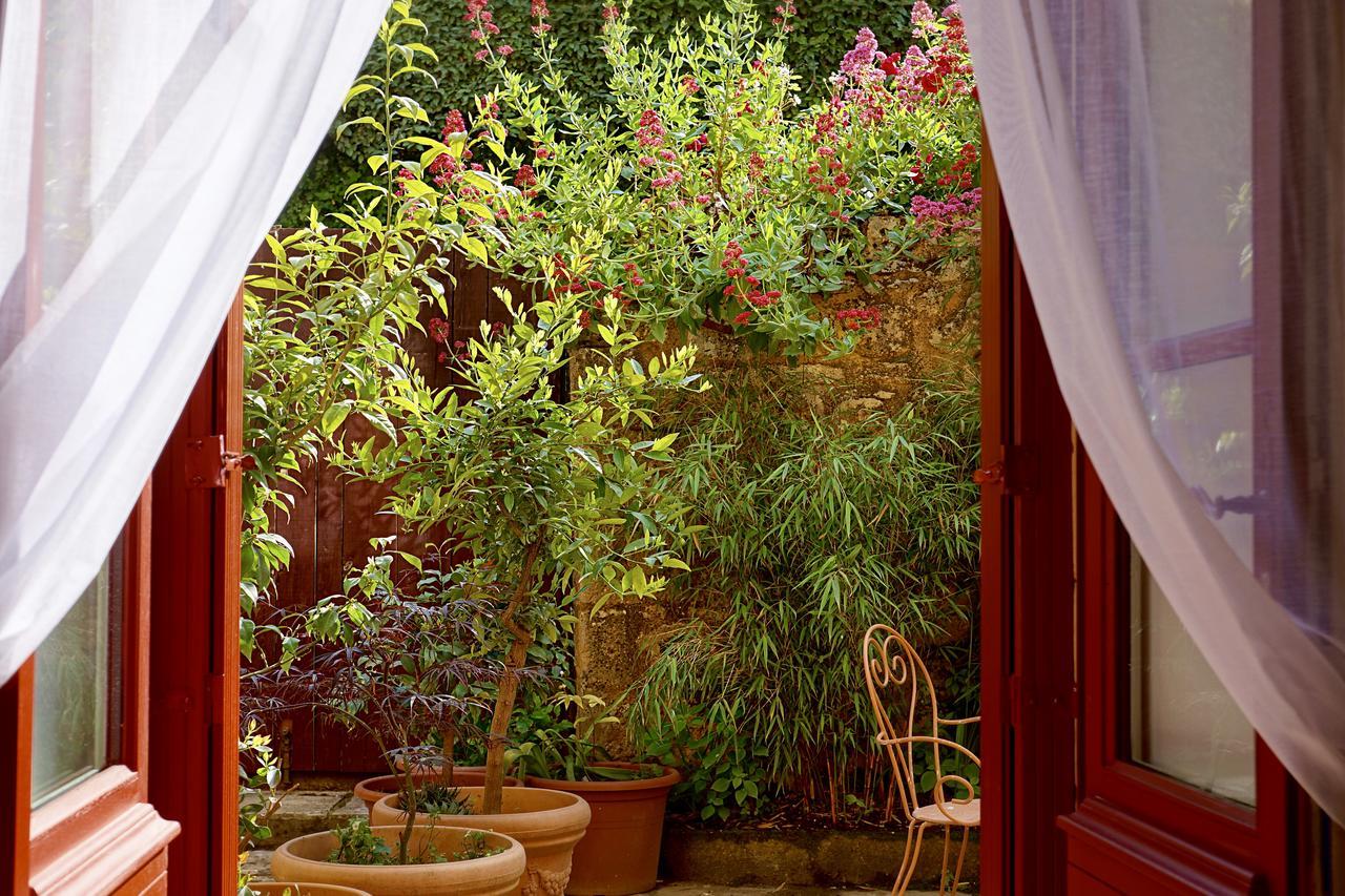1 Logis A Domme - Piscine & Spa Bagian luar foto
