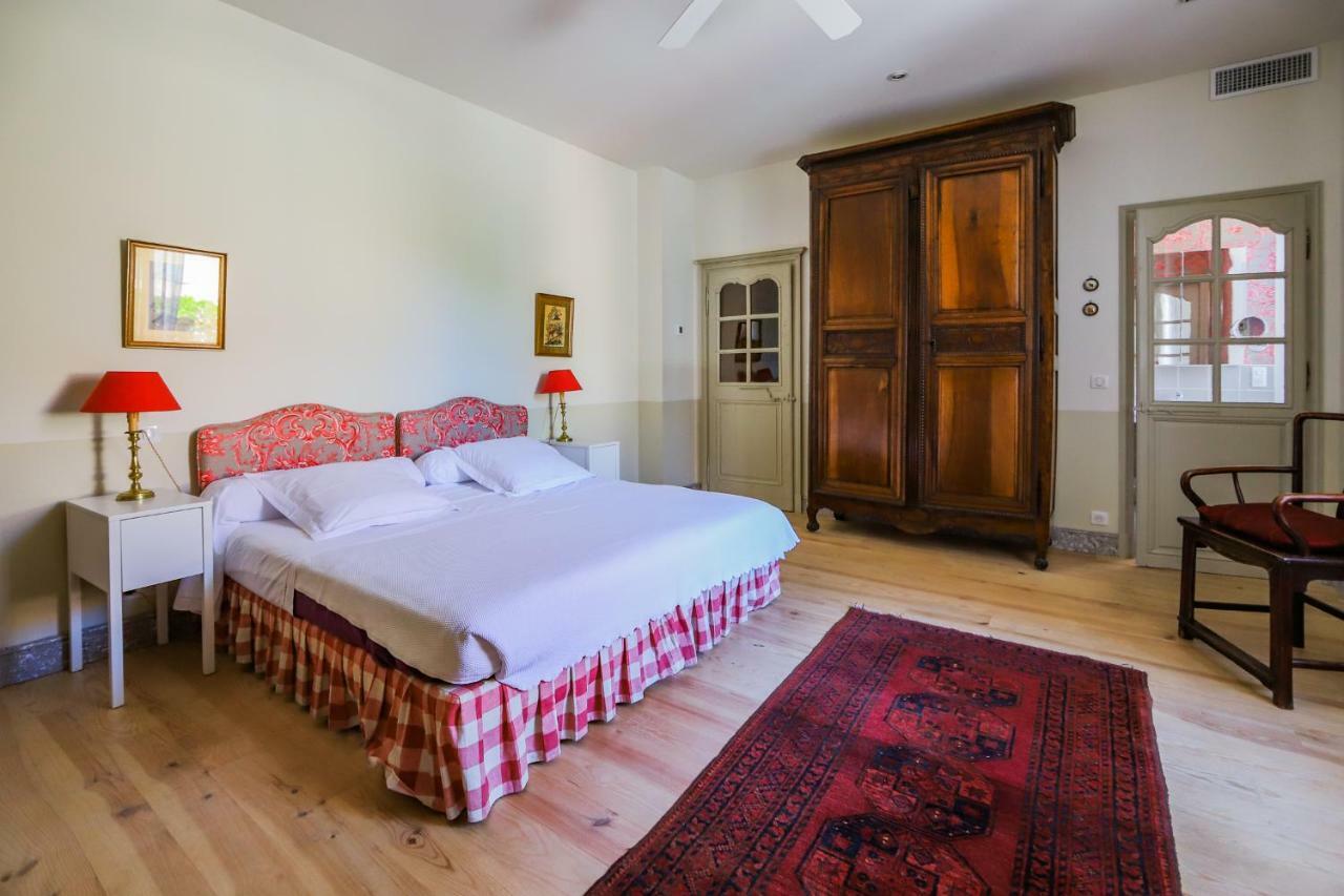 1 Logis A Domme - Piscine & Spa Bagian luar foto