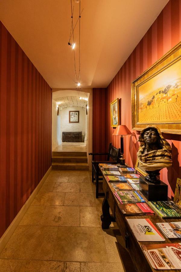1 Logis A Domme - Piscine & Spa Bagian luar foto
