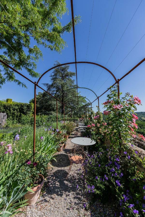 1 Logis A Domme - Piscine & Spa Bagian luar foto