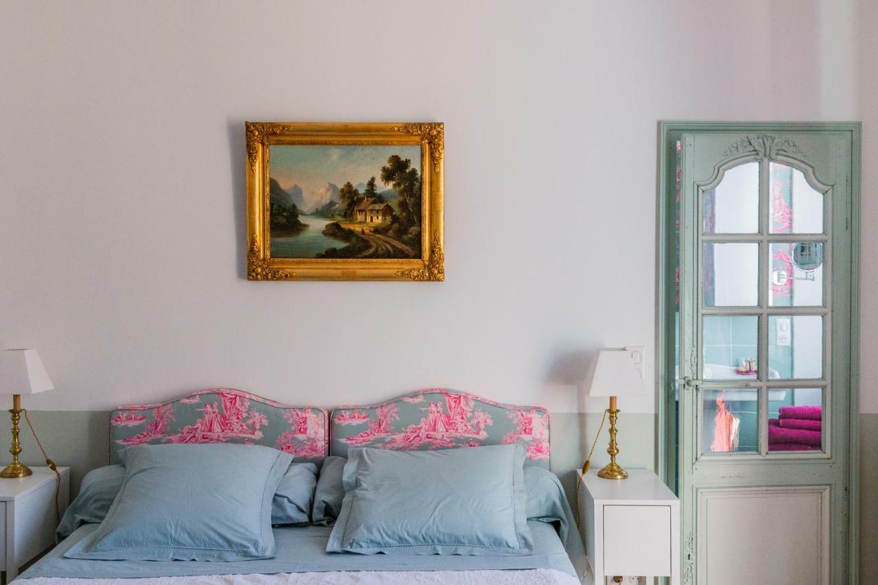 1 Logis A Domme - Piscine & Spa Bagian luar foto