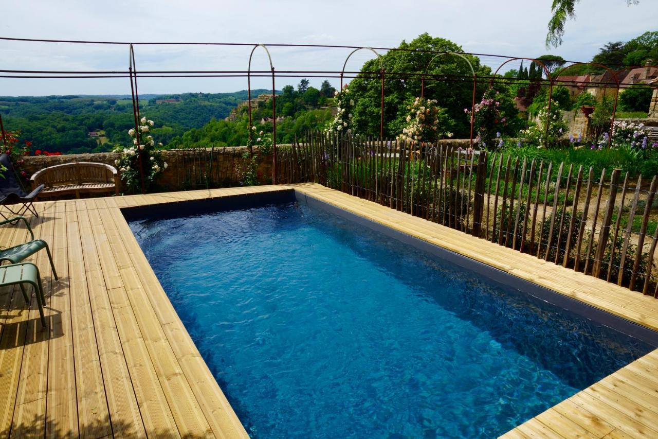 1 Logis A Domme - Piscine & Spa Bagian luar foto